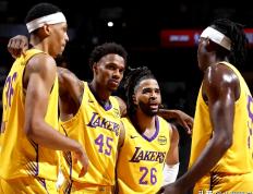 IM体育数据分析平台-湖人客场大胜尼克斯，豪取九连胜