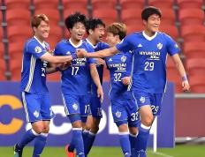 IM体育网页版登录入口-上海申花在亚冠小组赛中胜出