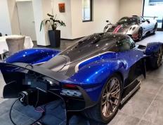 IM体育app-阿斯顿马丁横扫威廉姆斯，佩雷兹惊艳四座