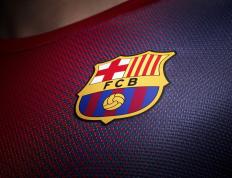 IM体育官方网站-范戴克一锤定音，佛罗伦萨掀翻勒沃库森书写欧战新篇