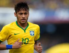 IM体育下载-德罗赞带动全队节奏，上海队防守锁死雷霆