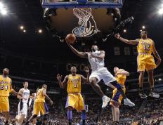 IM体育下载-太阳对阵广东队，保罗成为胜负手