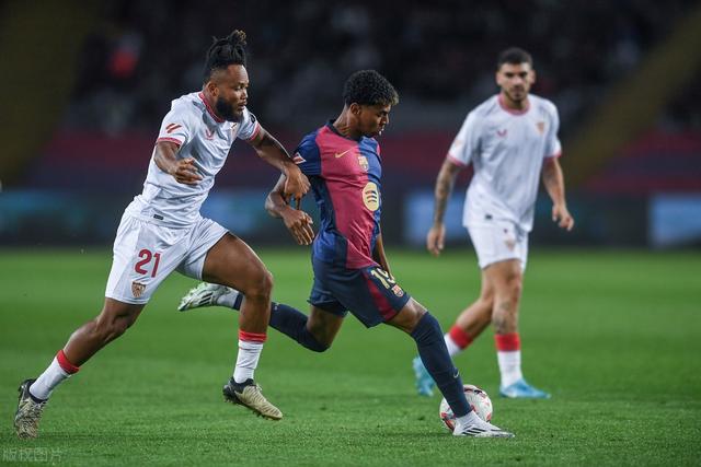 IM体育官网入口-包含拜仁险胜巴萨，加维高光表现的词条